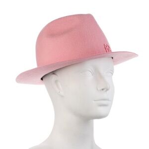 Ruslan Baginskiy hat